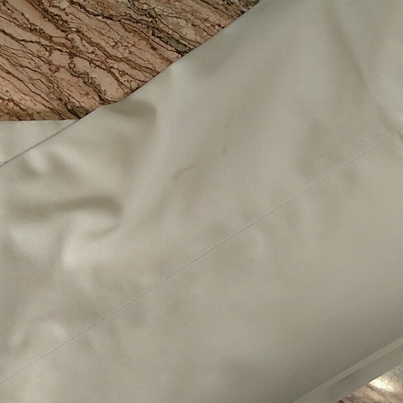 Brooks Brother mens khaki pants - Picture 7 of 7